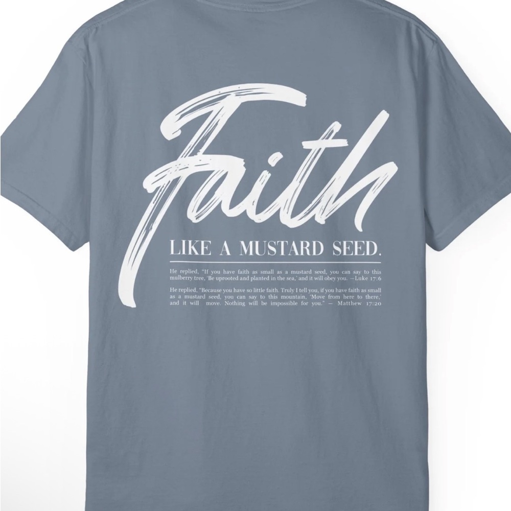 NWT MULTIPLE COLORS Women's Faith Graphic Tee